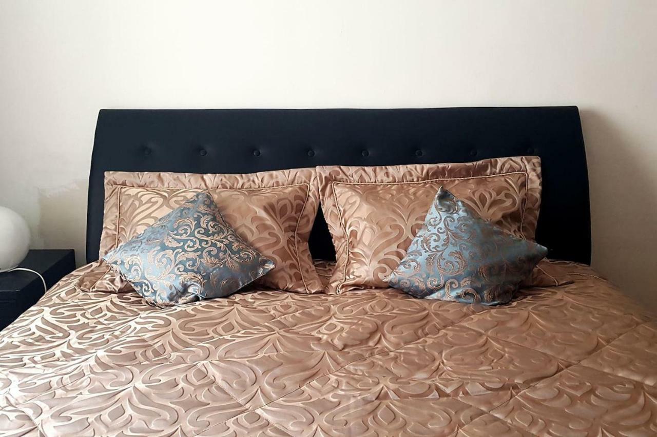 The Kolin Grand Downtown Apartment Виена Екстериор снимка