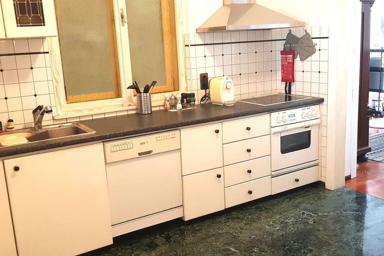 The Kolin Grand Downtown Apartment Виена Екстериор снимка
