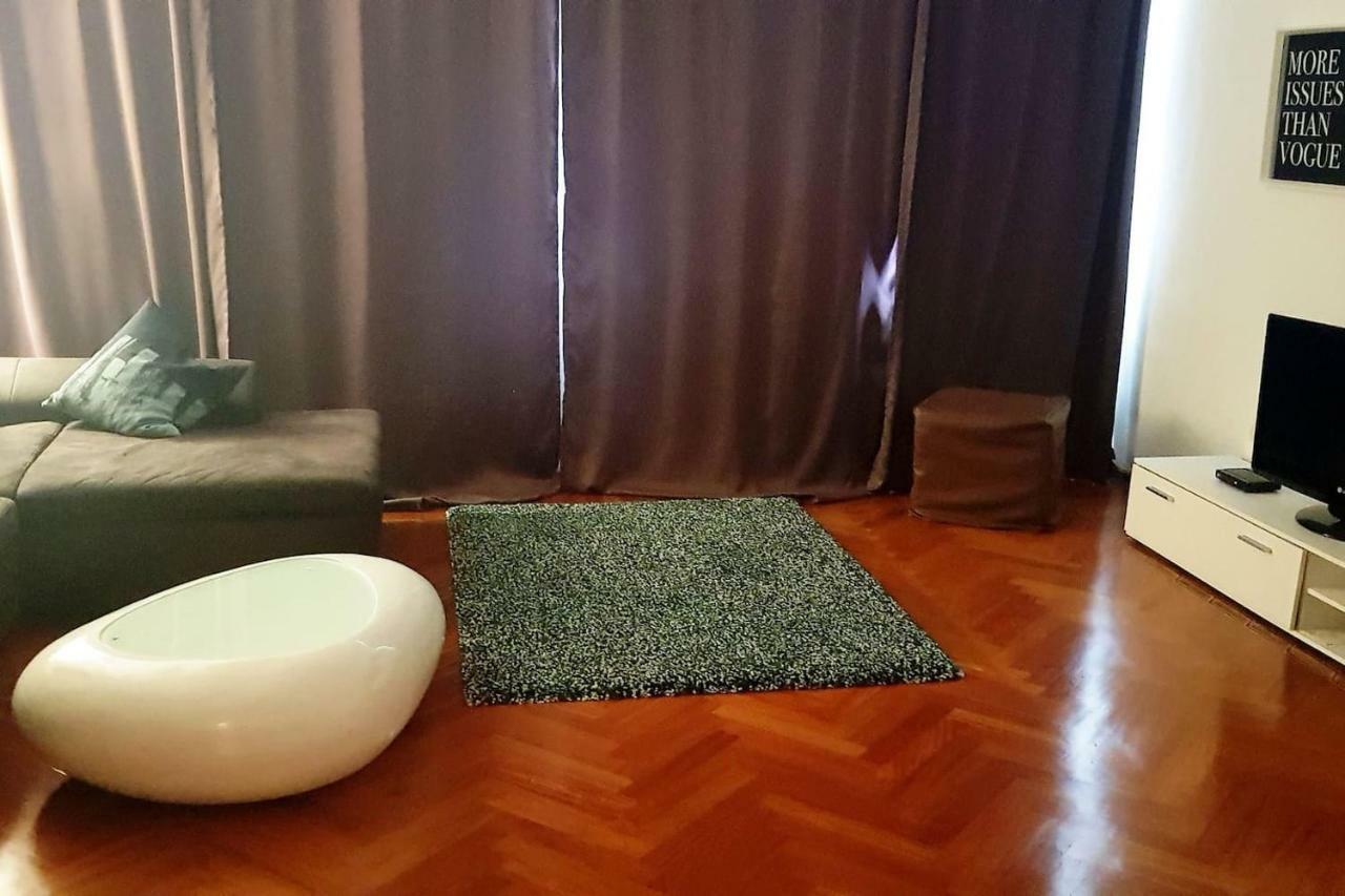 The Kolin Grand Downtown Apartment Виена Екстериор снимка