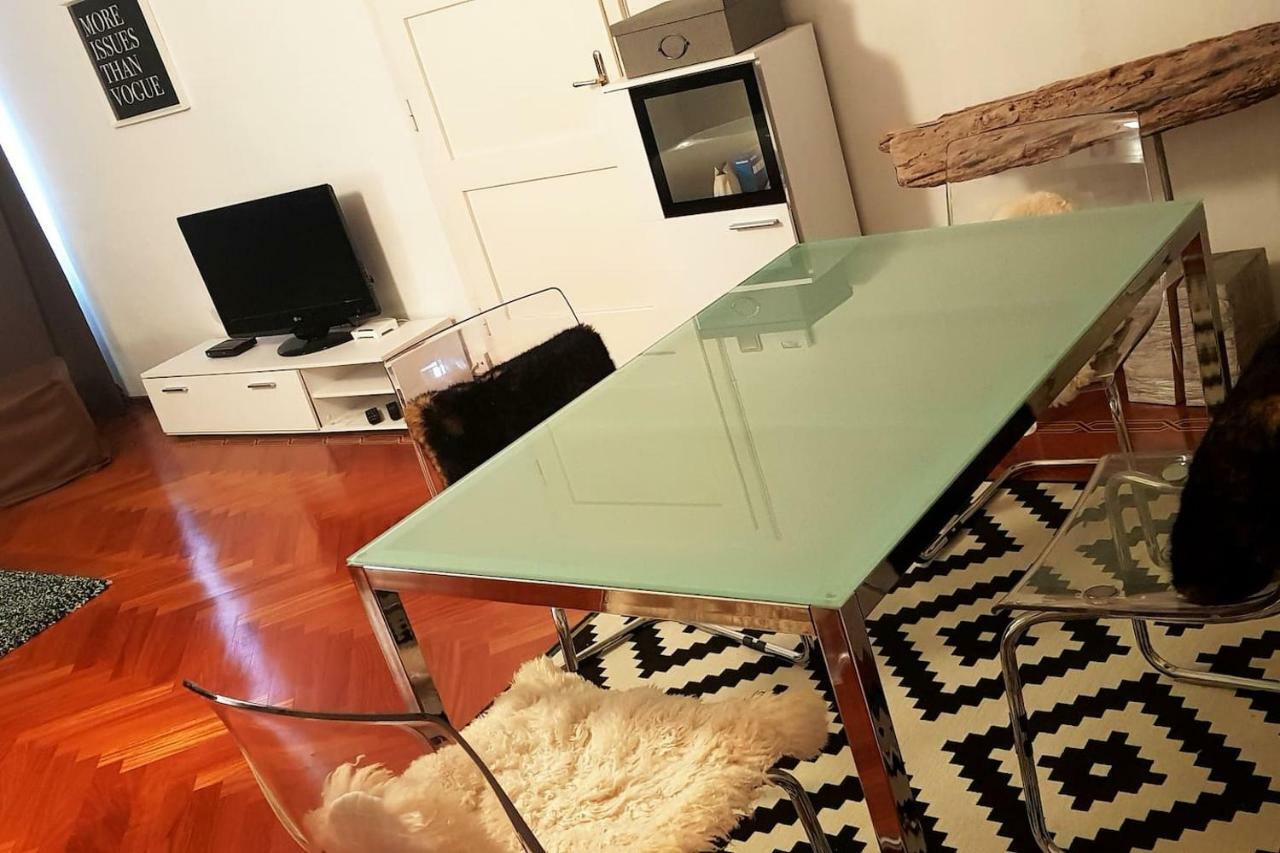 The Kolin Grand Downtown Apartment Виена Екстериор снимка